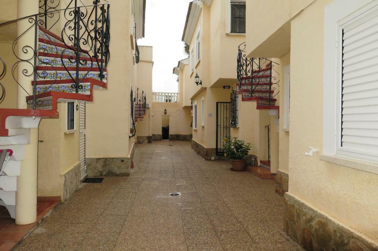 Апартаменты Estrella Del Mar, Denia Les Deveses Экстерьер фото